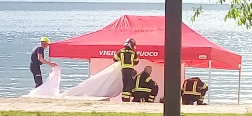 Foto d'archivio Annega mentre fa il bagno nel lago di Caldonazzo, la vittima è Antonia Busetti: lascia due figli